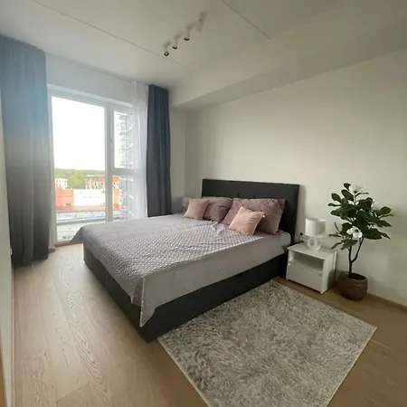 Lägenhet Skyresidence Luxury With & Garden View Tallinn