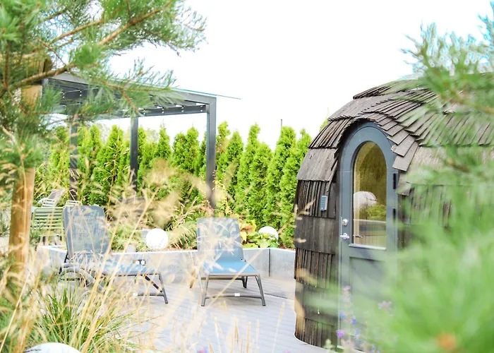 Skyresidence Luxury With & Garden View 塔林