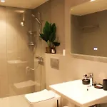 Skyresidence Luxury With & Garden View Таллин