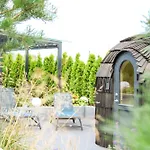 Skyresidence Luxury With & Garden View Таллин